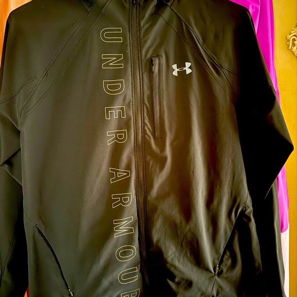 Underarmour running jacket